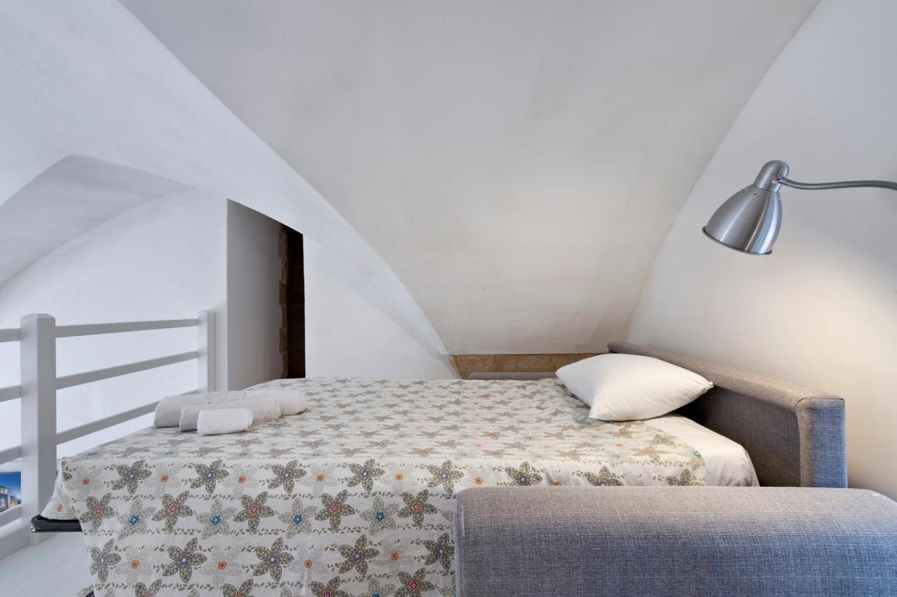 Mesagnesi 6 - Loft Centro Storico Sit Apartment Lecce Exterior foto